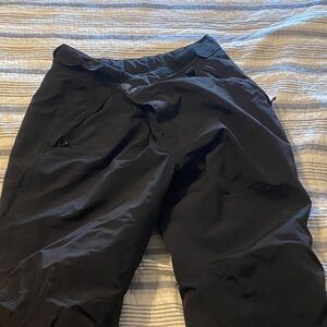 Ski pants Amazon Essentials Black Outerwear